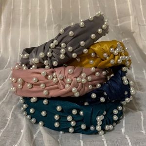 Multiple pearl readbands